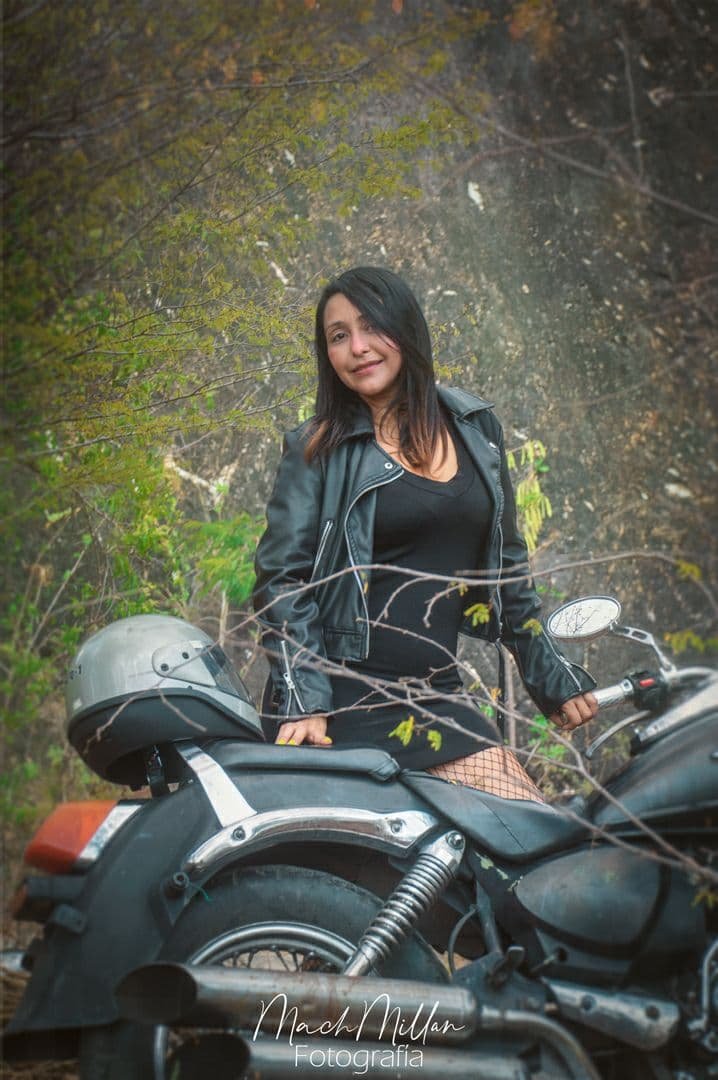 NIEVES Chica 7RR Abril